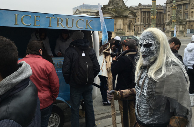 IceTruck-GOT-marcheursblancs